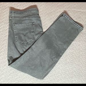 Faded grey Levi’s jeans